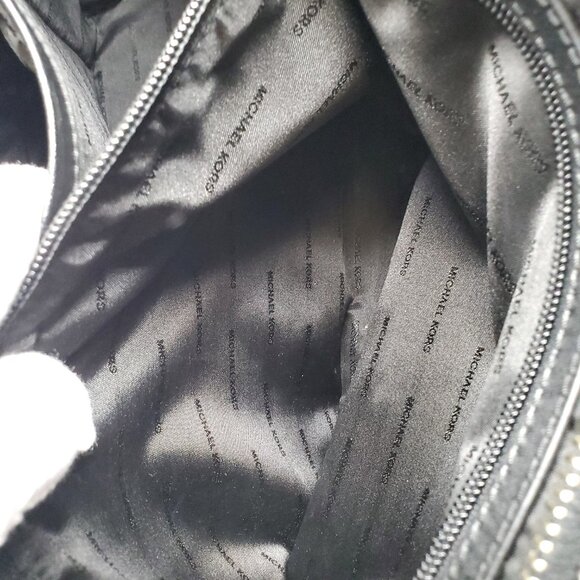 Michael Kors Emry Logo Signature Large Tote - Picture 8 of 15